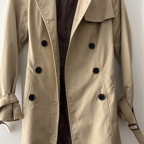 Jacket - Picture 3 of 9